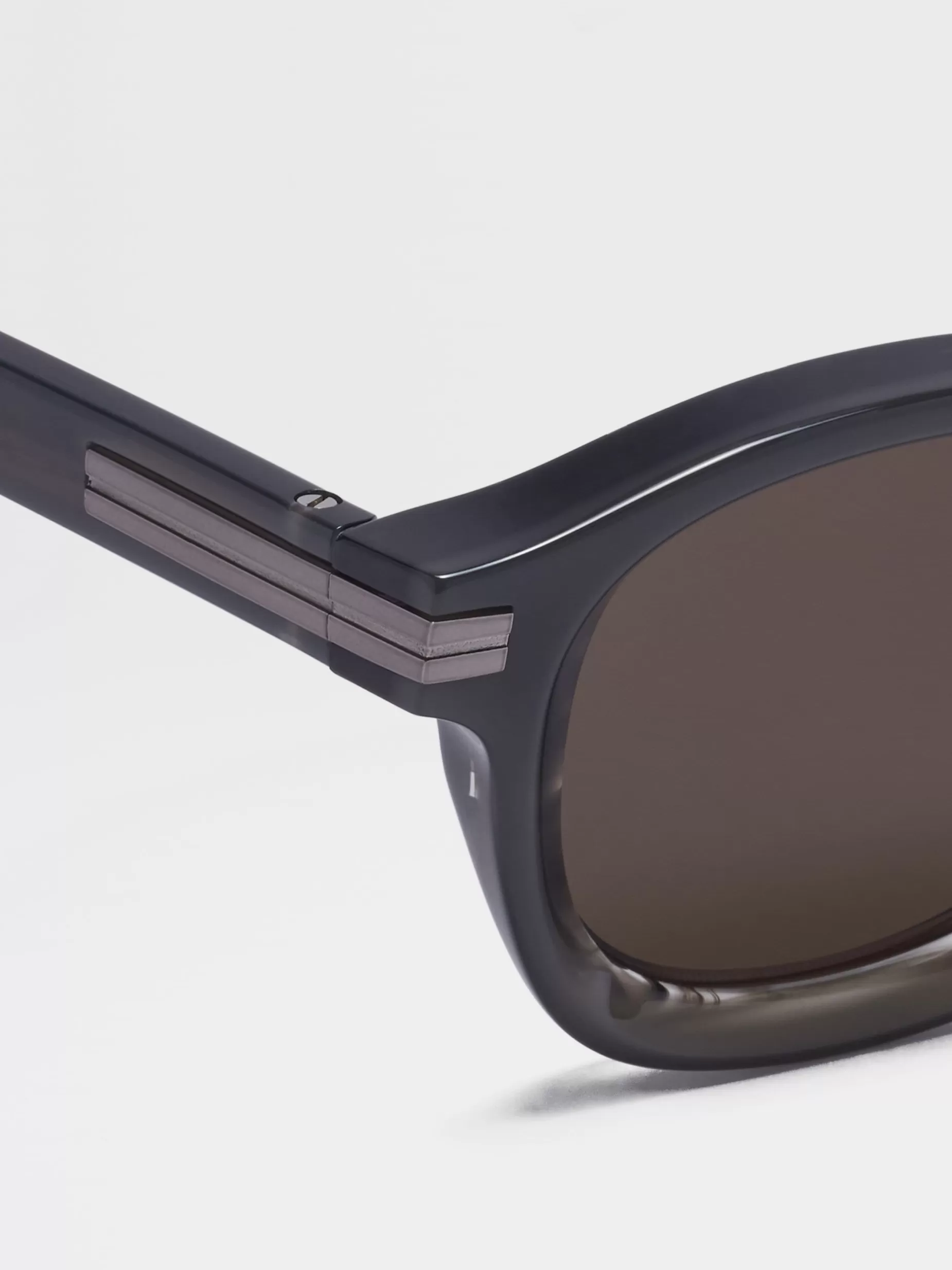 Lunettes de Soleil Aurora I en Acétate Gris Opale et Gris Rayé<ZEGNA Hot