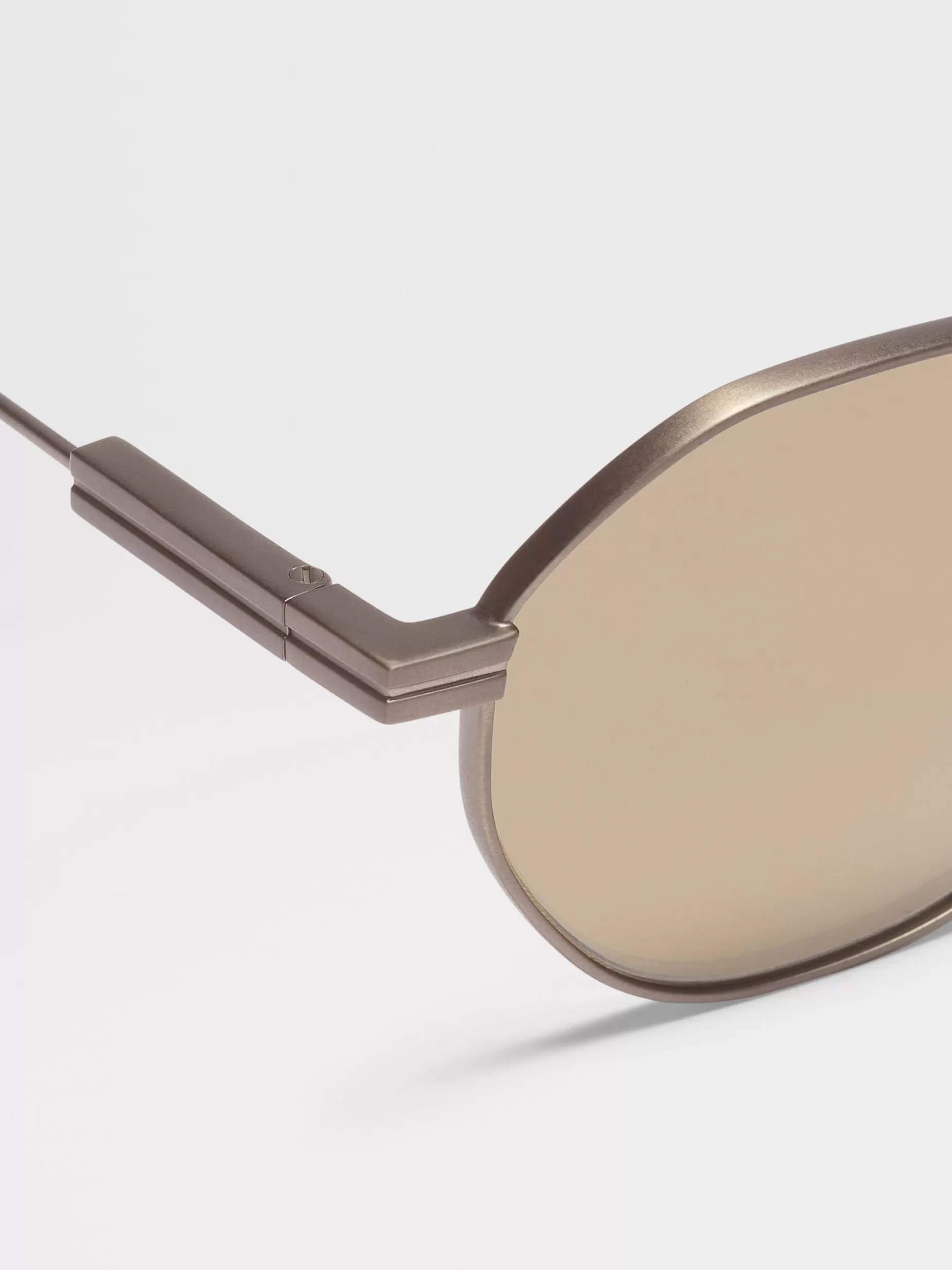 Lunettes de Soleil Pliables en Titane Bronze Clair<ZEGNA Outlet