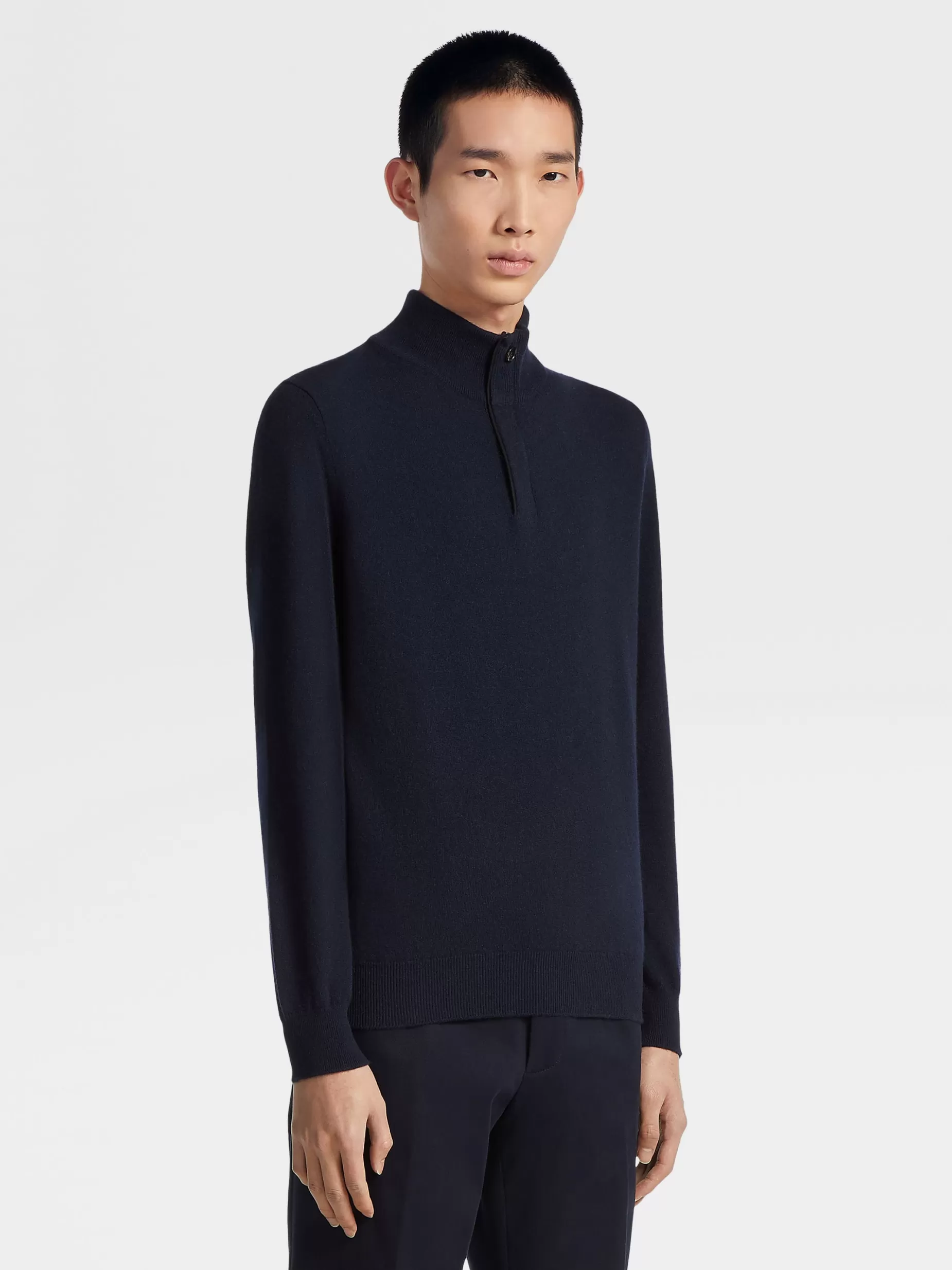 Pull à Col Montant Zippé en Oasi Cashmere Bleu Marine Chiné<ZEGNA Shop